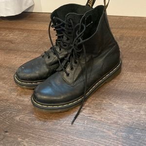 Doc martins the originals vintage combat boots 90s Y2K